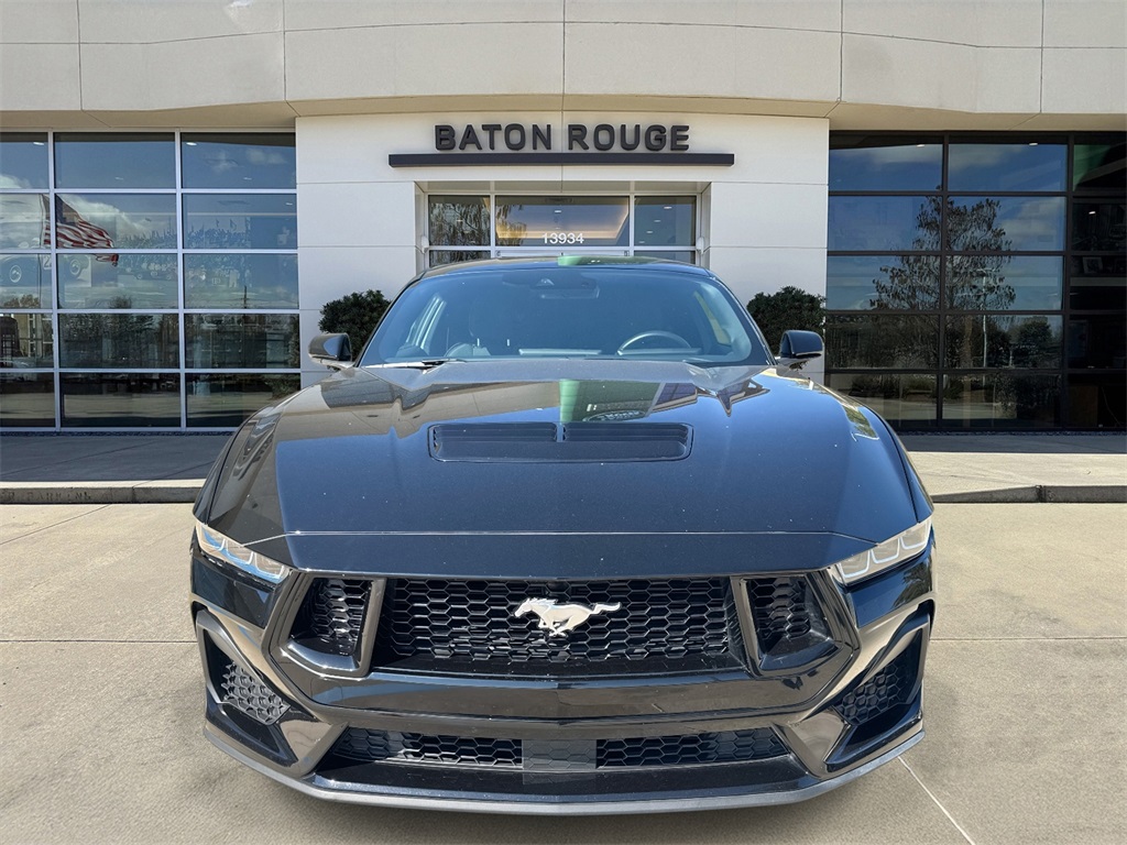 2024 Ford Mustang GT photo 2