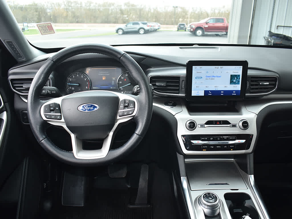 2022 Ford Explorer XLT photo 15