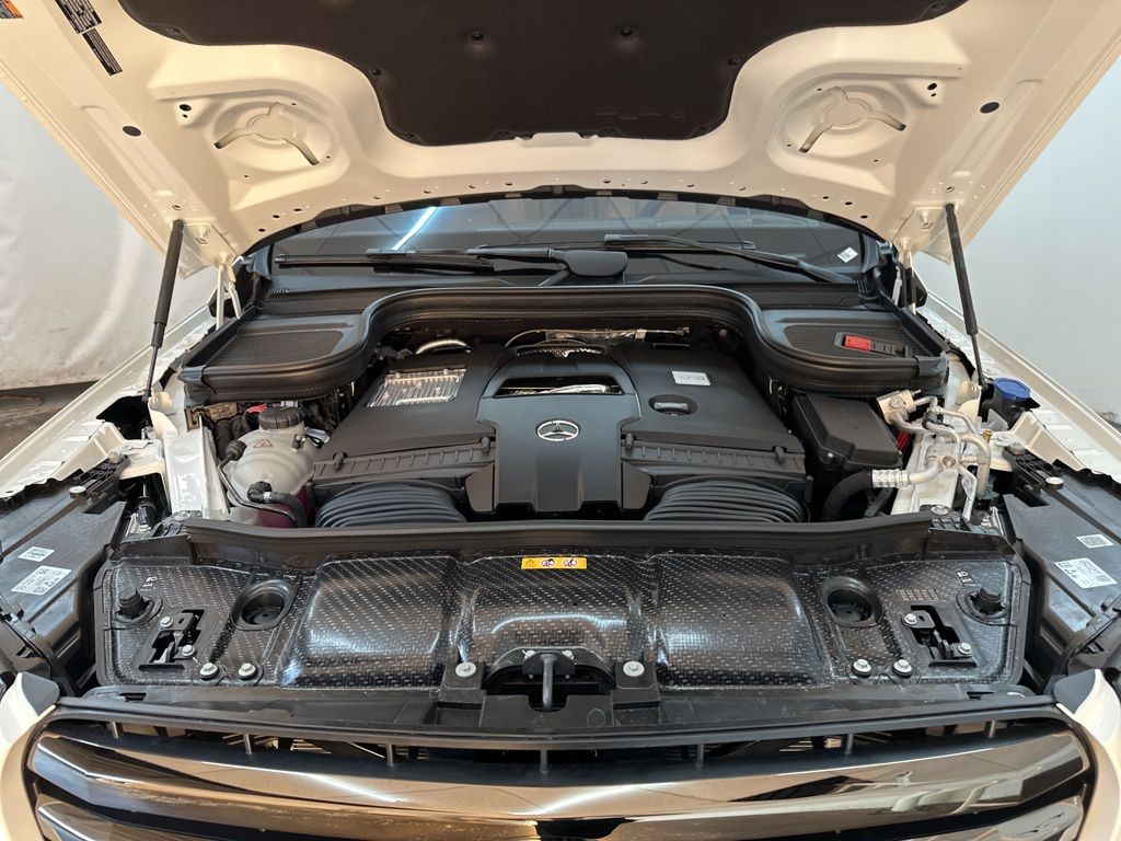 2026 Mercedes Benz GLS 580 4MATIC photo 27