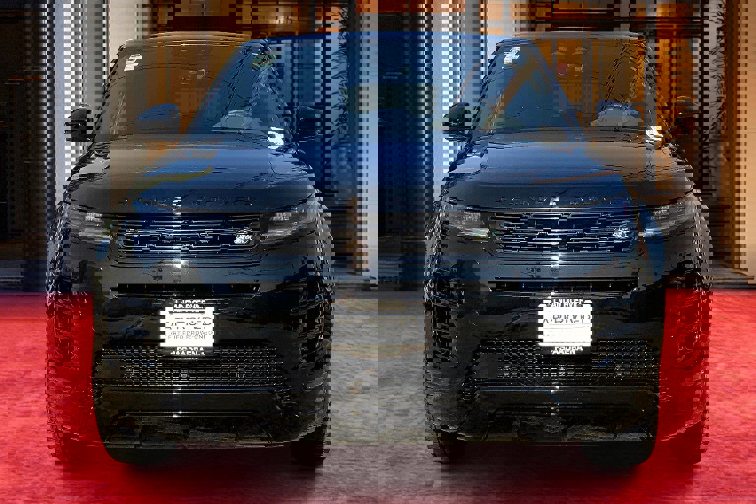 2024 Land Rover Range Rover Evoque Dynamic SE photo 3