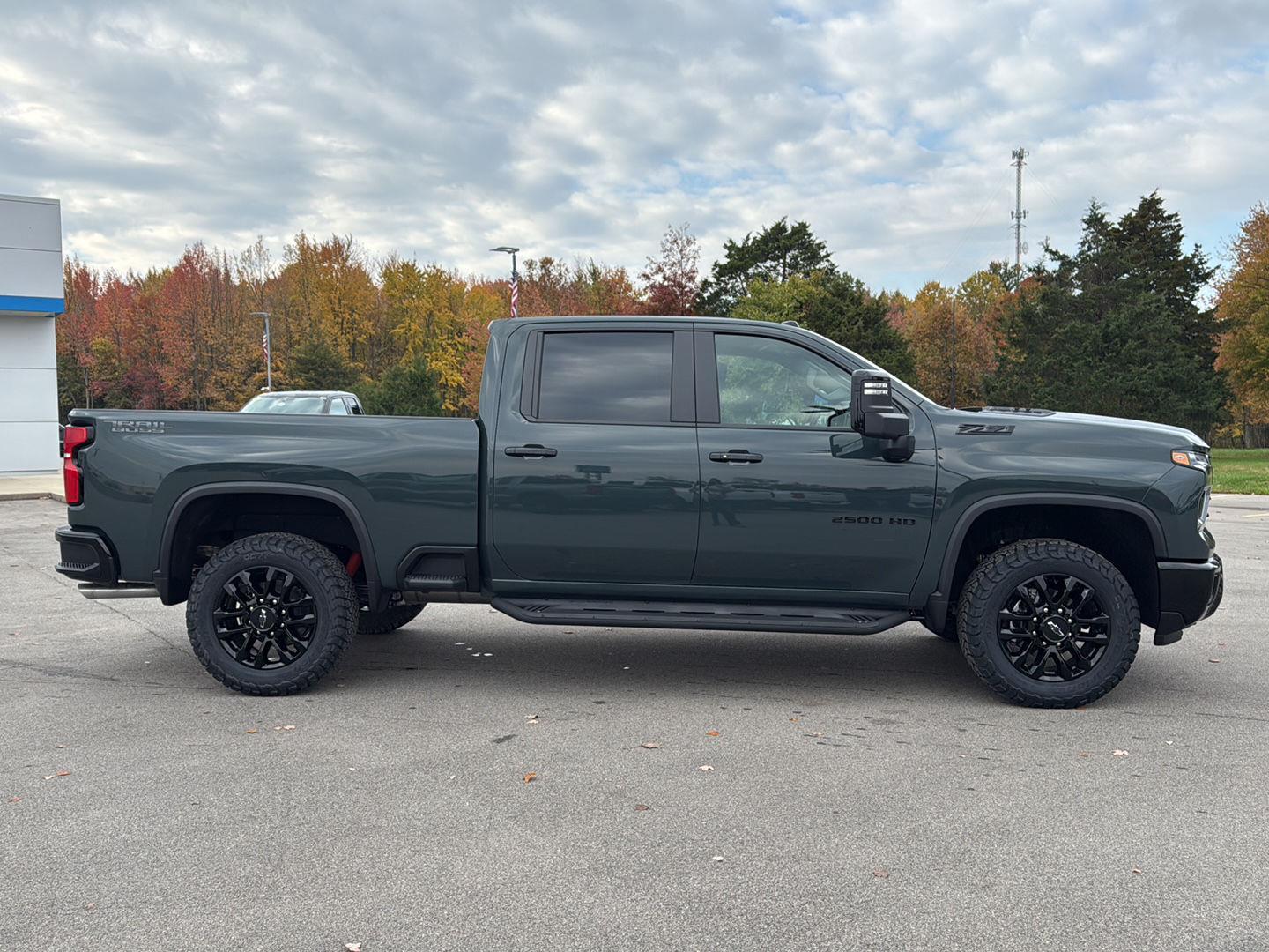 2026 Chevrolet Silverado 2500HD photo 4