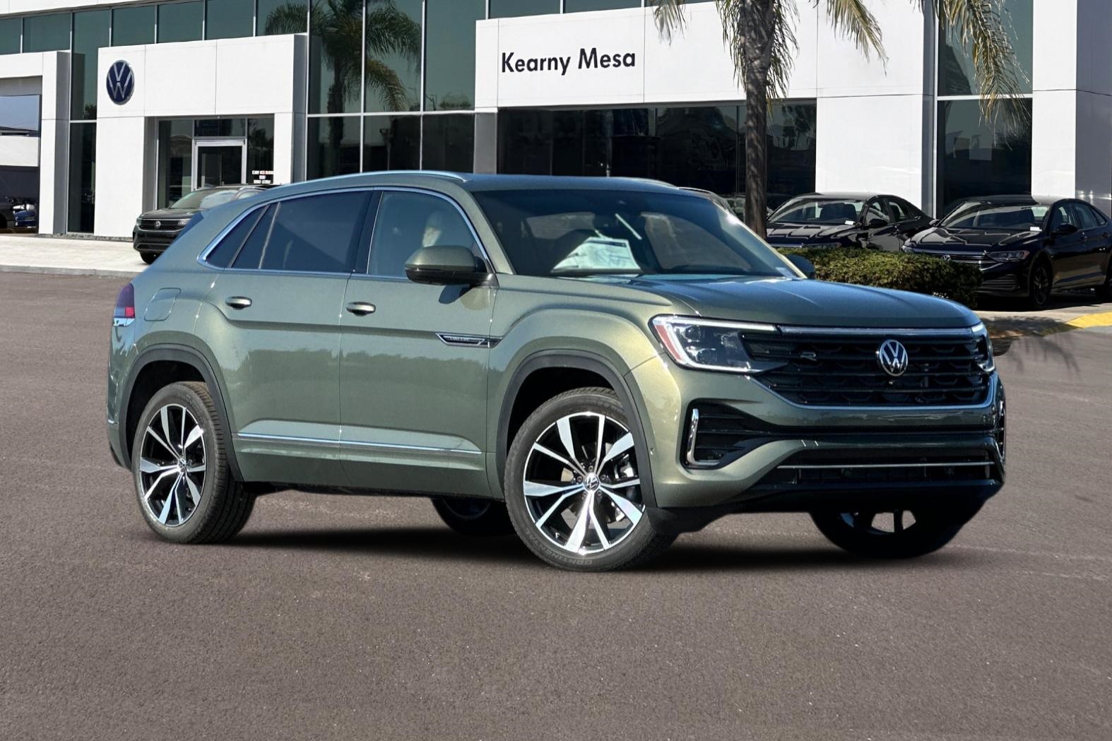 2026 Volkswagen Atlas Cross Sport SEL Premium R-Line photo 2