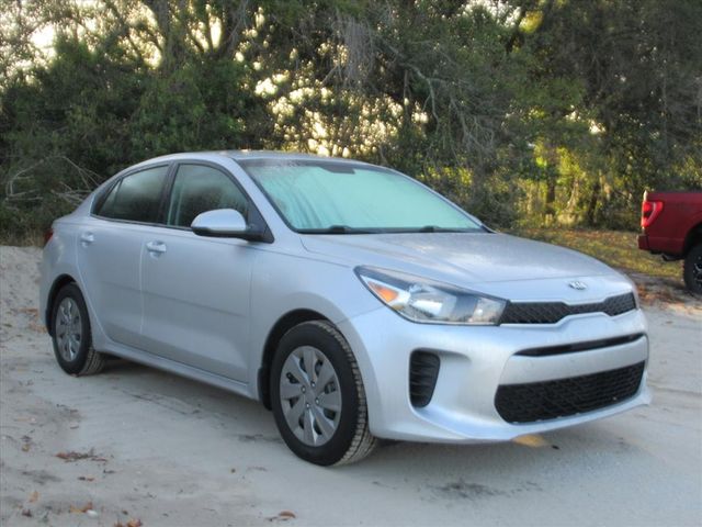 2019 Kia RIO S's photo