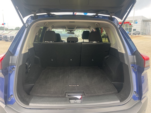 2023 Nissan Rogue SV photo 23