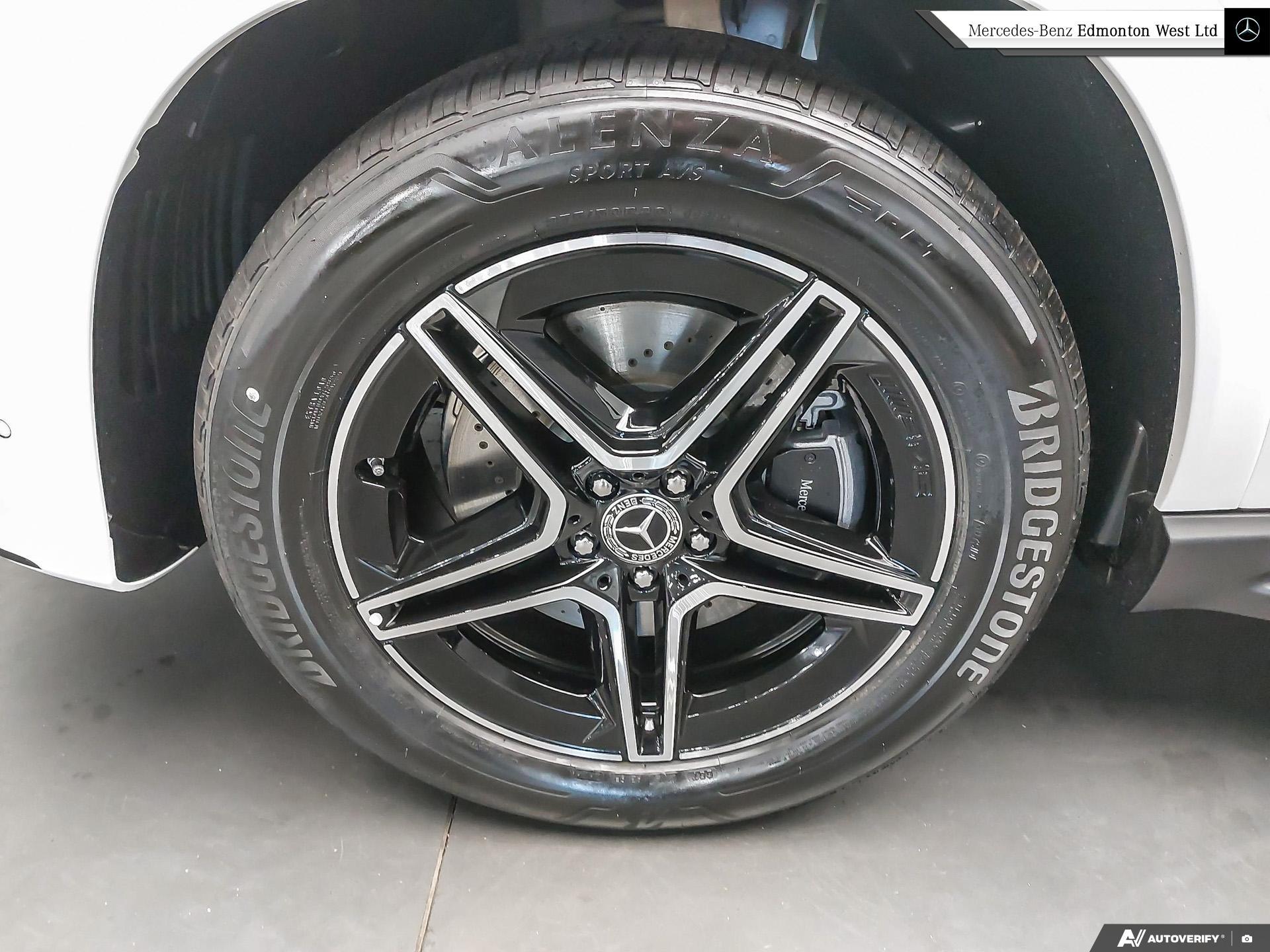 2025 Mercedes Benz GLE 450e 4MATIC photo 4