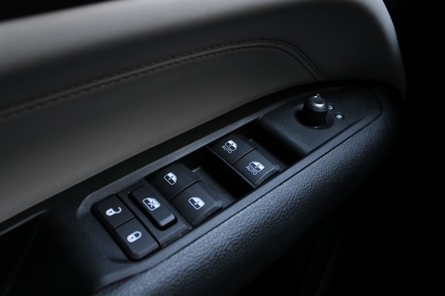 2022 Jeep Compass Limited photo 10
