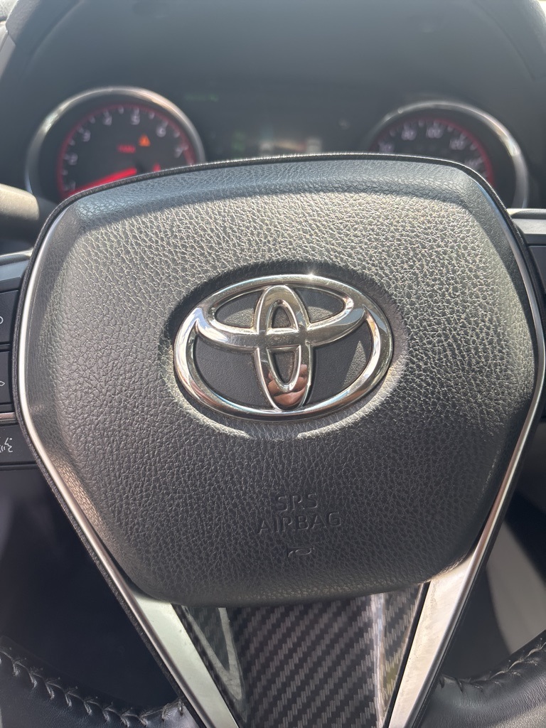 2018 Toyota Camry XSE photo 6