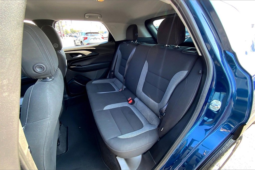 2021 Chevrolet Trailblazer LS photo 24