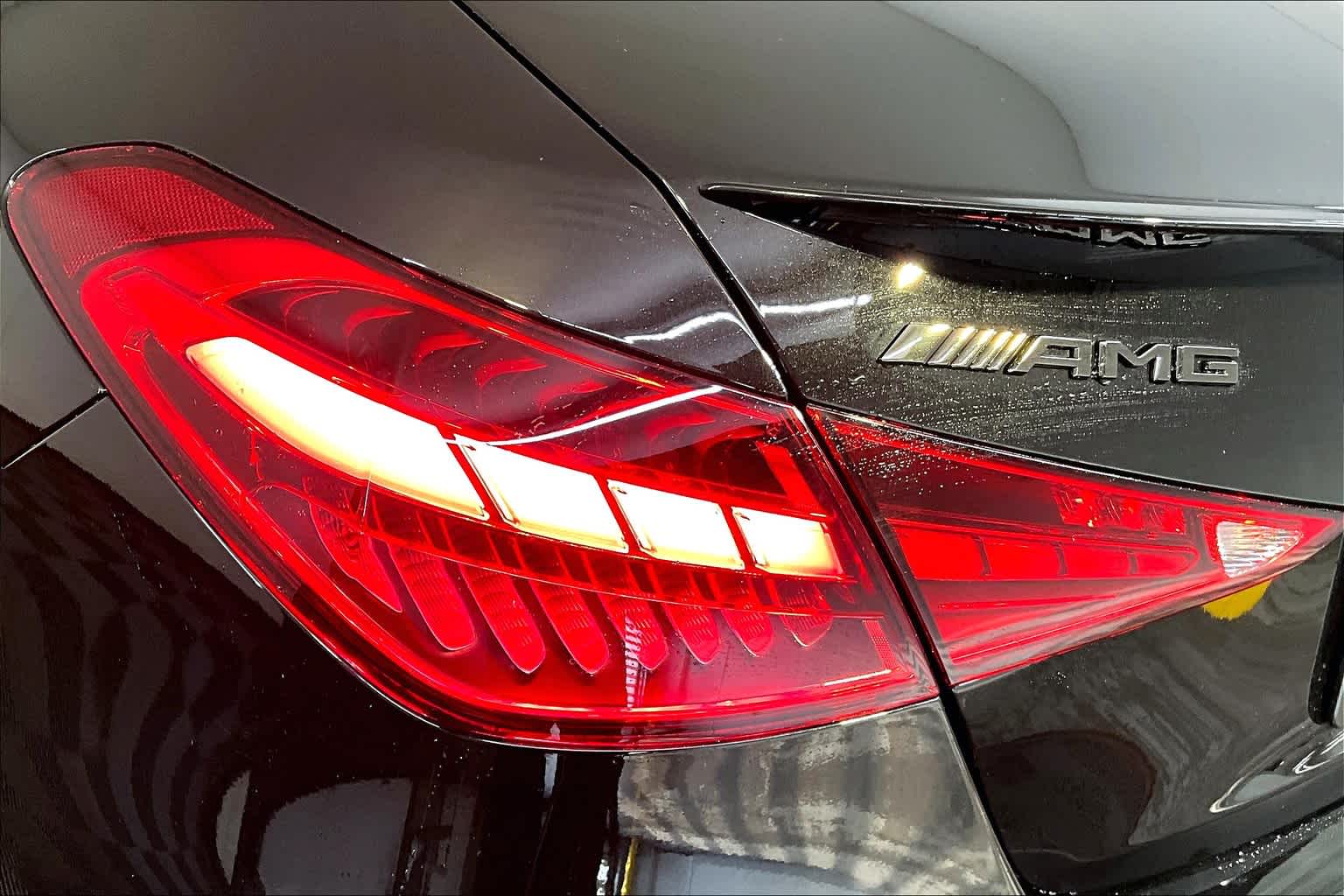 2025 Mercedes Benz C AMG 63 S E PERFORMANCE photo 5