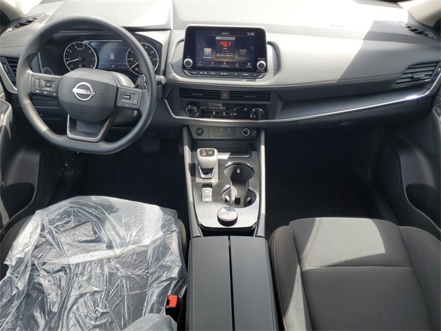 2026 Nissan Rogue S photo 7