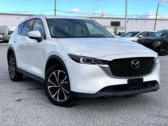 2023 Mazda CX-5 S Premium package's photo