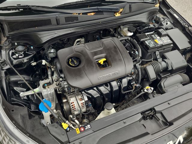 2023 Kia Forte LXS photo 22