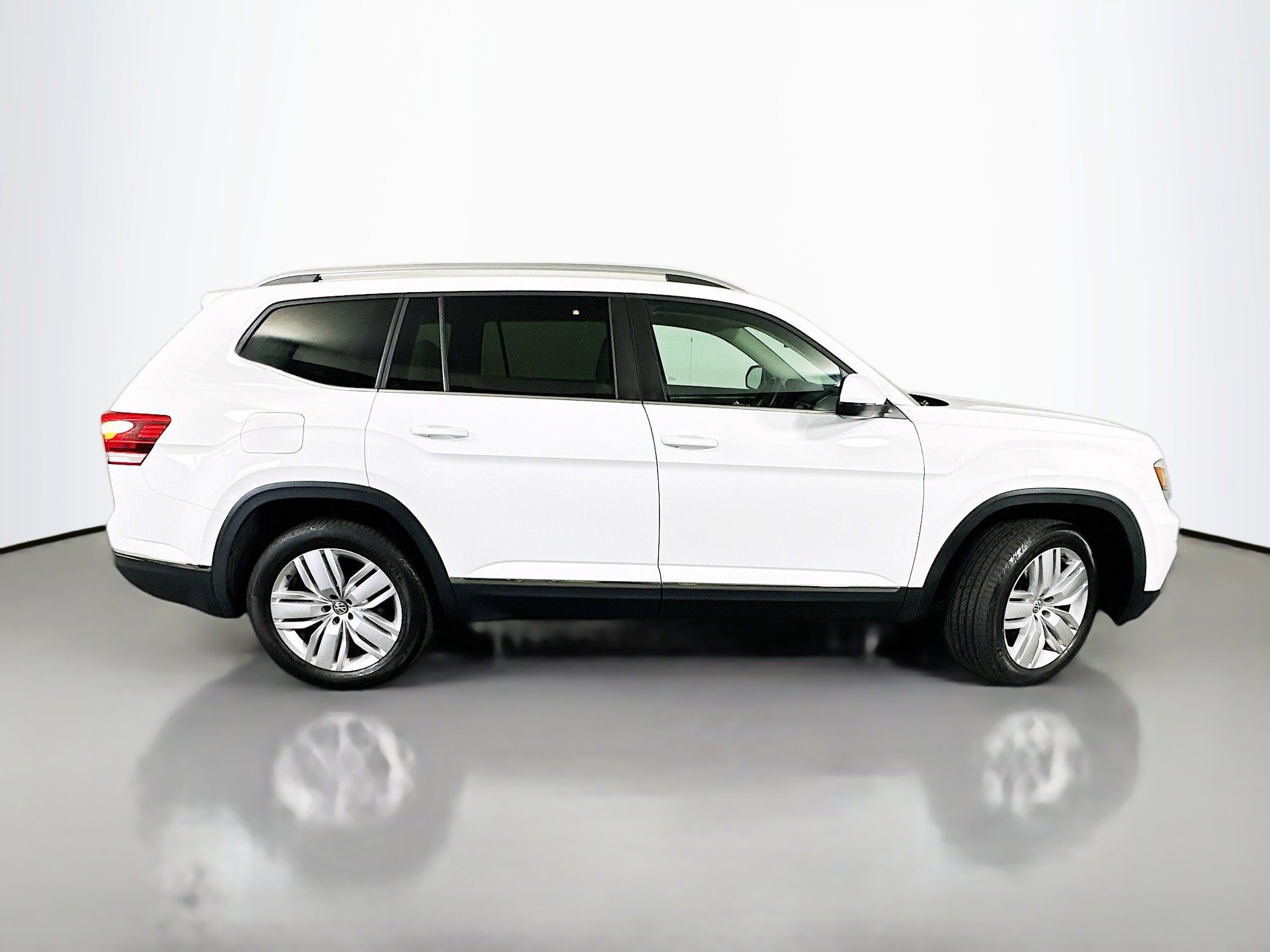 2019 Volkswagen Atlas V6 SEL photo 8