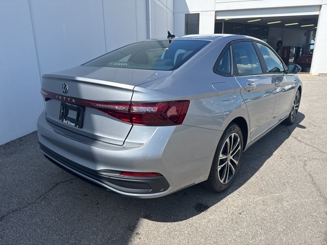 2025 Volkswagen Jetta 1.5T Sport photo 7