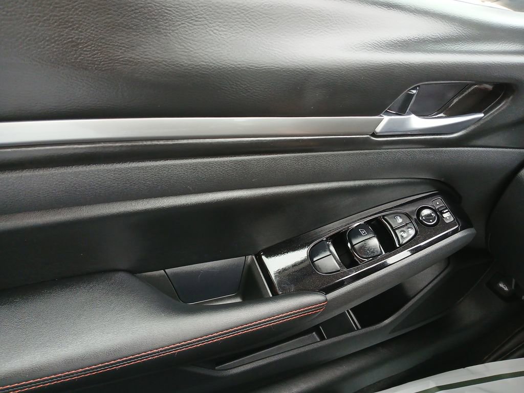 2024 Nissan Altima 2.5 SR photo 20