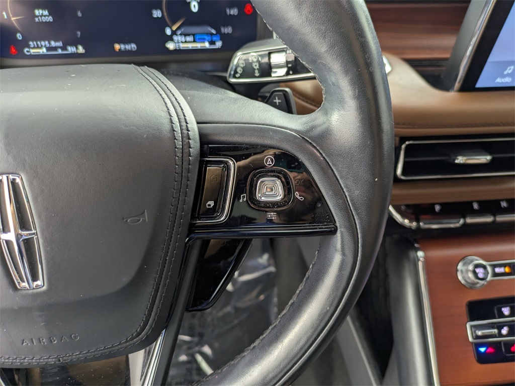 2021 Lincoln Aviator Grand Touring photo 21