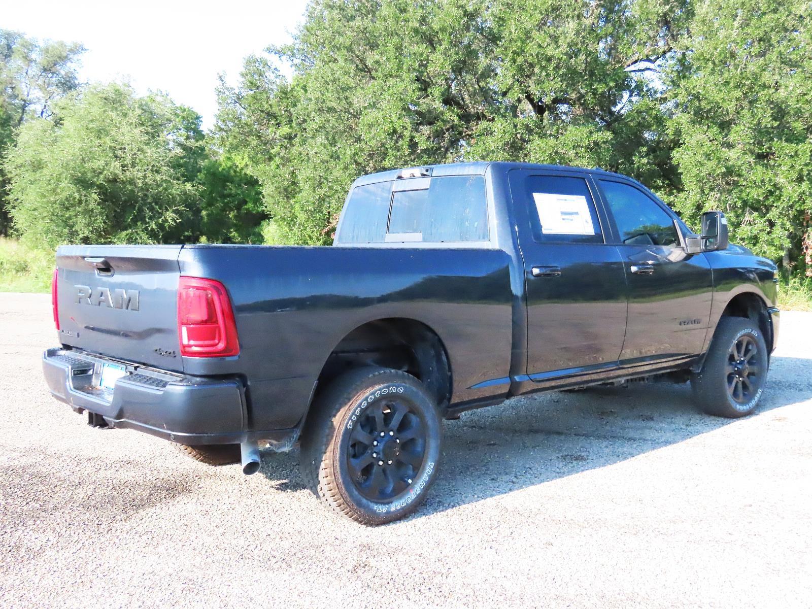 2026 Ram 2500 Laramie photo 9