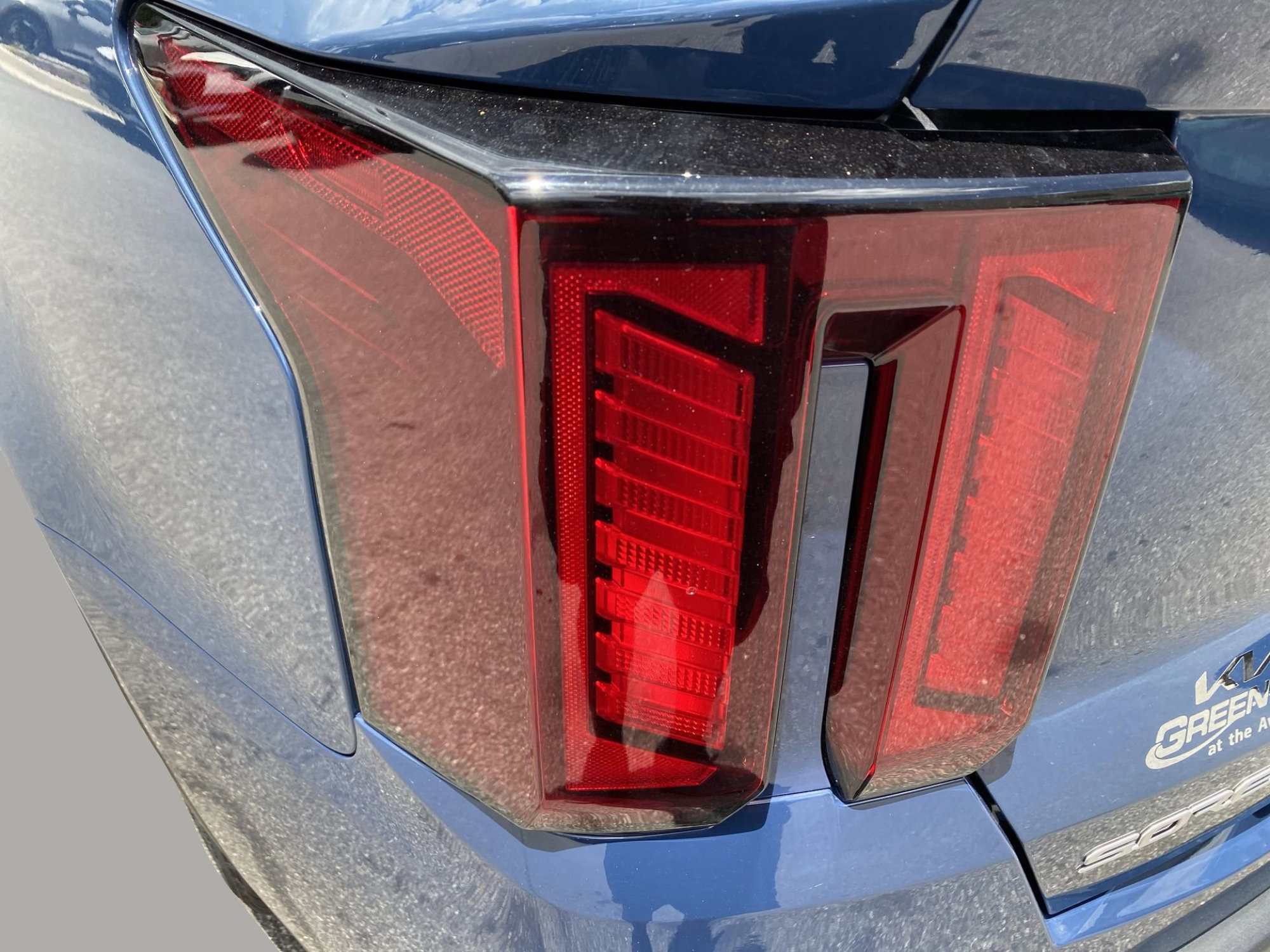 2025 Kia Sorento S photo 6