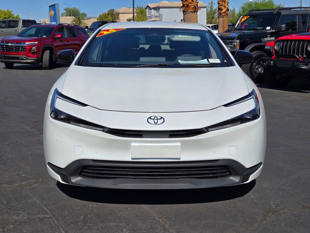 2024 Toyota Prius LE photo 8