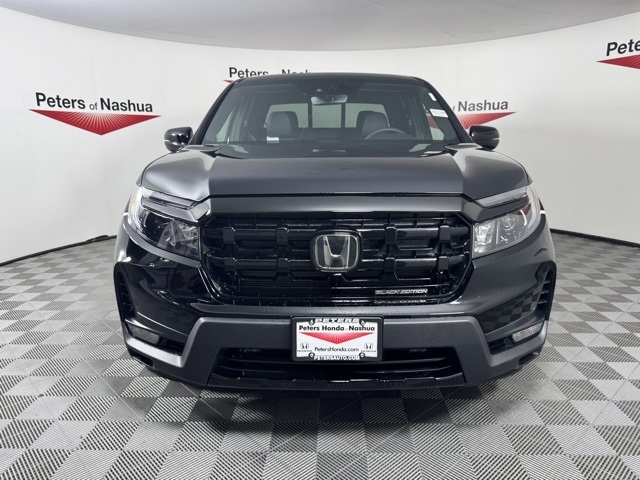 2026 Honda Ridgeline Black Edition photo 2
