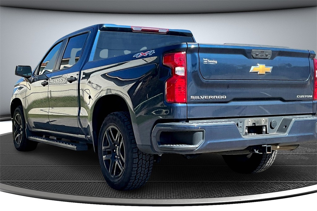 2022 Chevrolet Silverado 1500 Custom photo 4