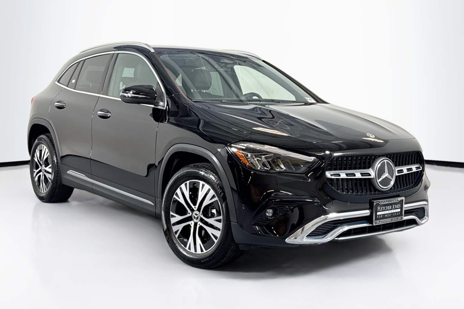 2025 Mercedes Benz GLA 250 photo 3