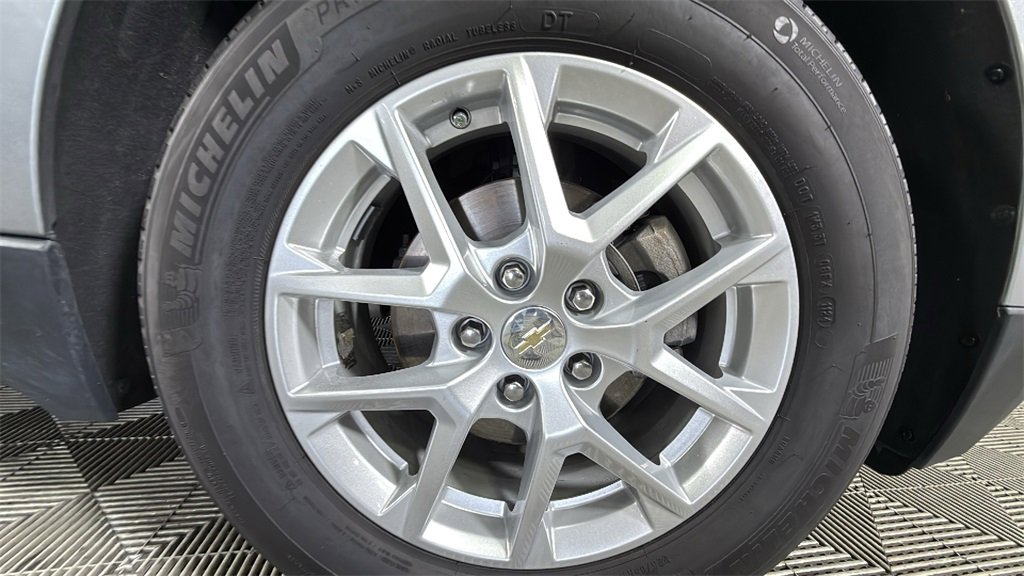 2024 Chevrolet Equinox LS photo 31