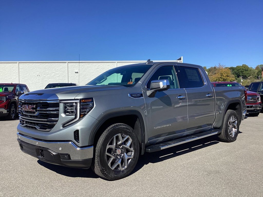 2026 GMC Sierra 1500 SLT's photo
