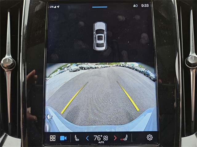 2023 Volvo S60 Recharge T8 Plus photo 19