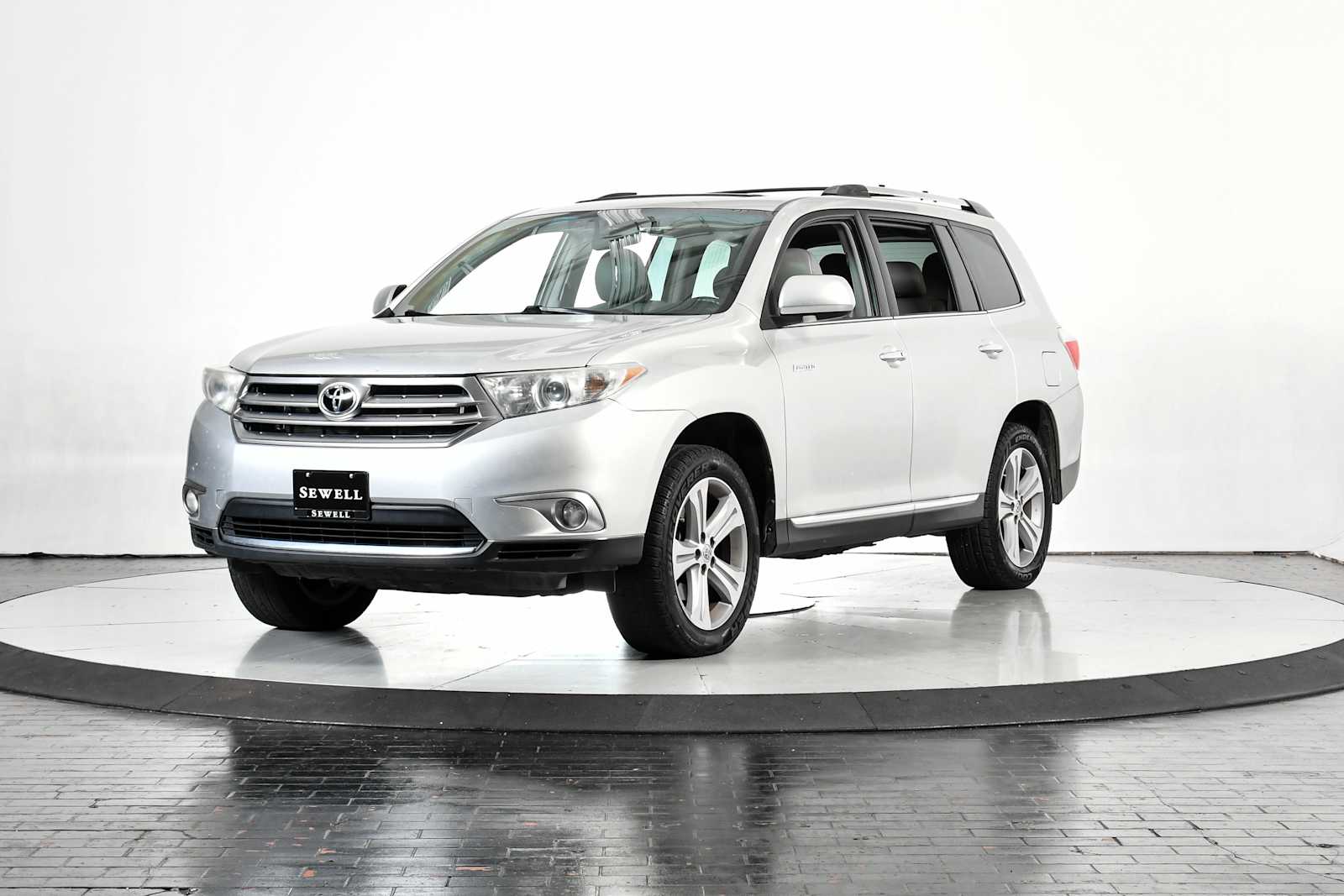2012 Toyota Highlander Limited's photo