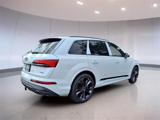 2025 Audi Q7 Prestige photo 2