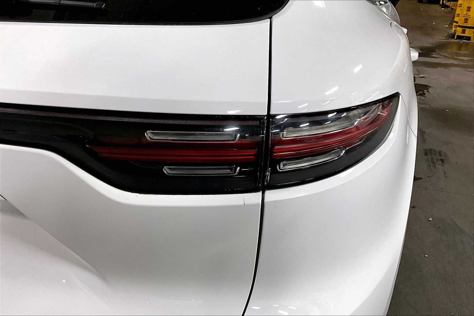 2020 Porsche Cayenne photo 7