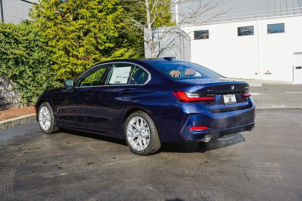 New 2025 Tanzanite Blue II Metallic BMW 330i xDrive image 9