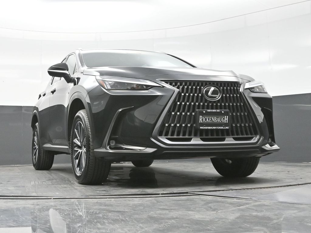 2022 Lexus NX 350 photo 22