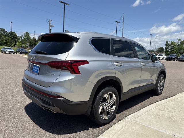 2022 Hyundai Santa Fe SE photo 4