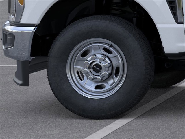 2025 Ford F-250 photo 19