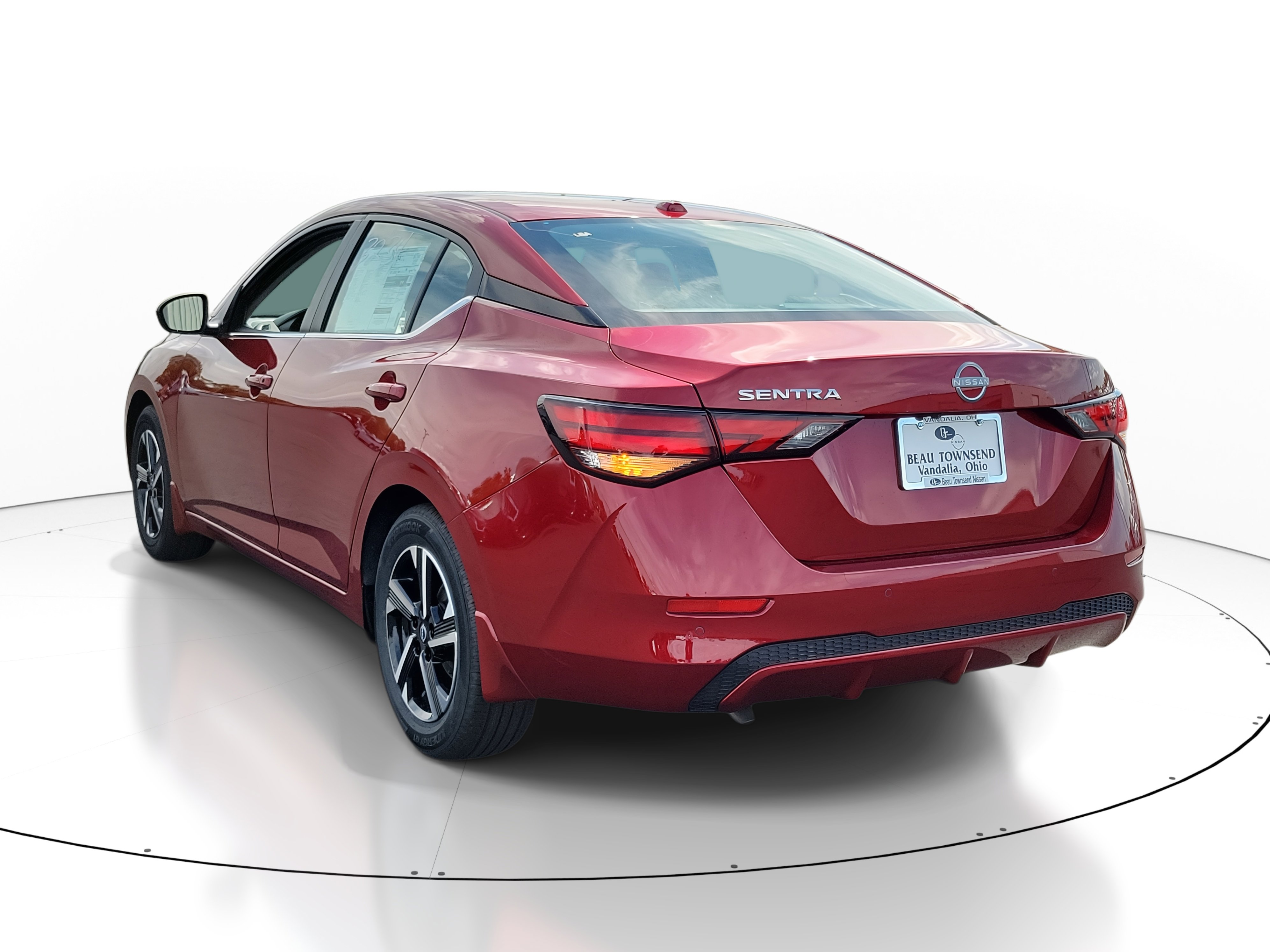 2025 Nissan Sentra SV photo 3