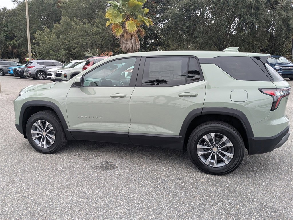 2026 Chevrolet Equinox LT photo 4
