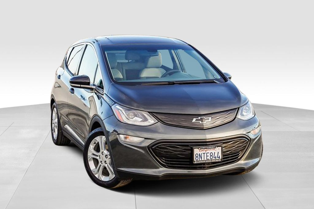 Used 2020 Chevrolet Bolt EV LT with VIN 1G1FY6S07L4106955 for sale in Claremont, CA