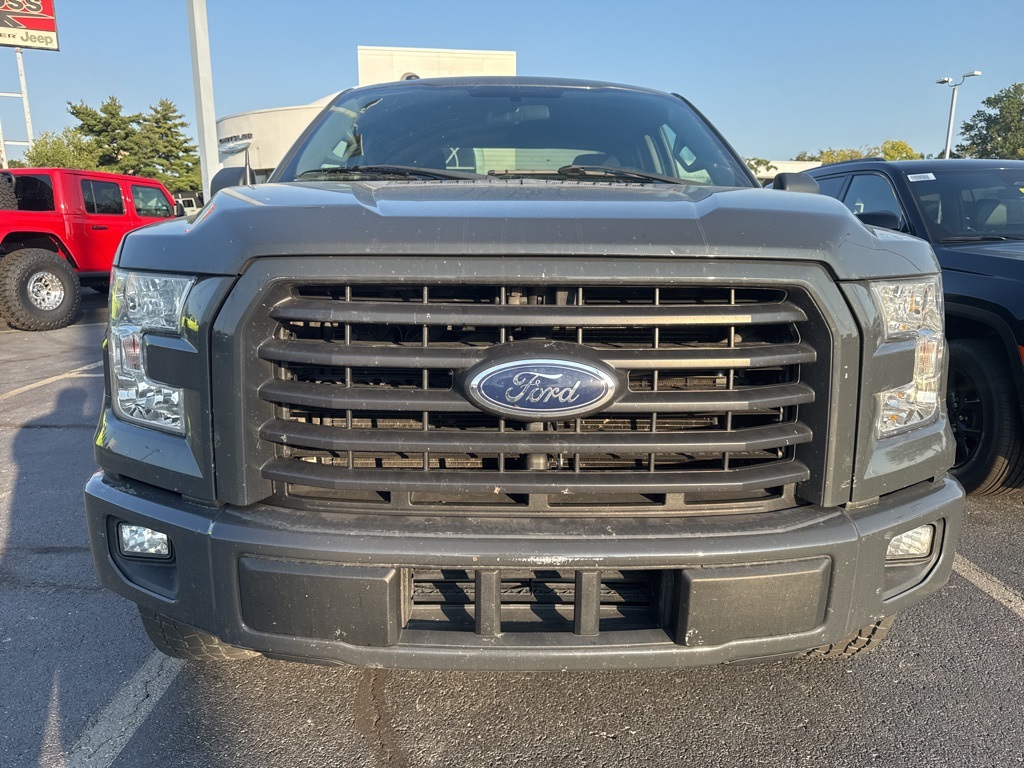 2017 Ford F-150 XL photo 3