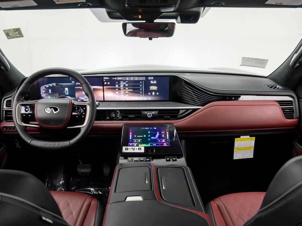 2026 Infiniti QX80 photo 9