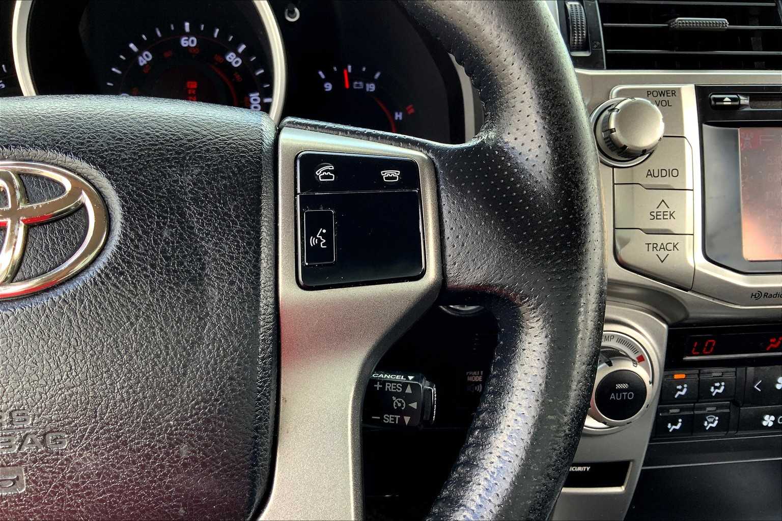 2012 Toyota 4Runner SR5 photo 23