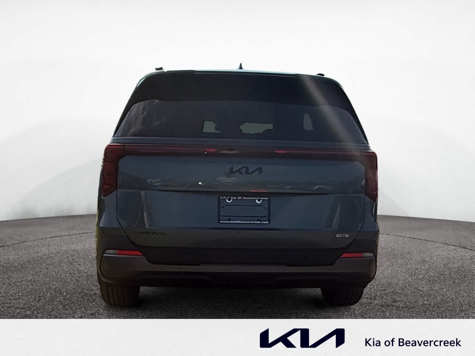 2026 Kia Carnival SX photo 4