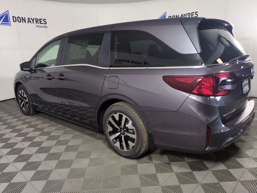 2026 Honda Odyssey EX-L photo 3