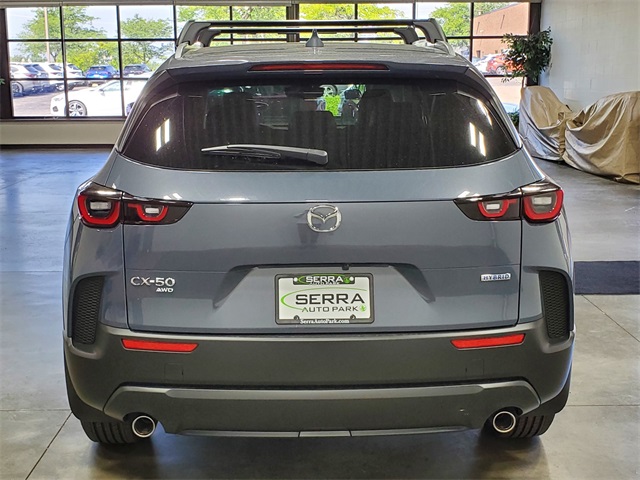 2025 Mazda CX-50 Preferred photo 2