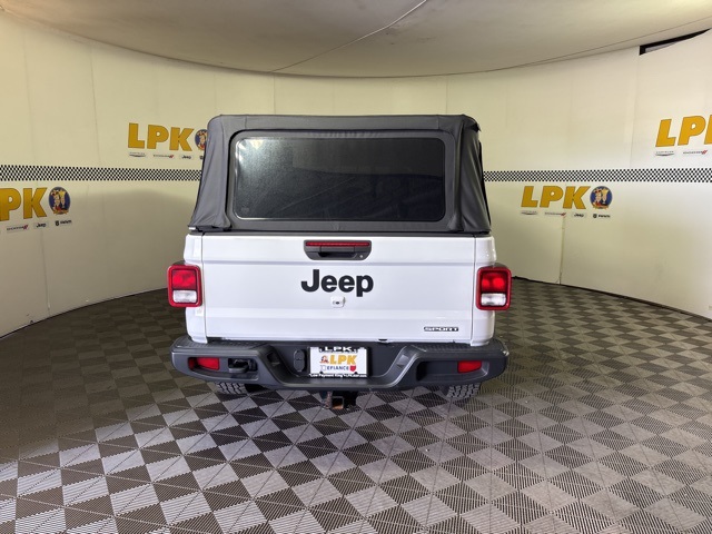 2020 Jeep Gladiator Sport S photo 2