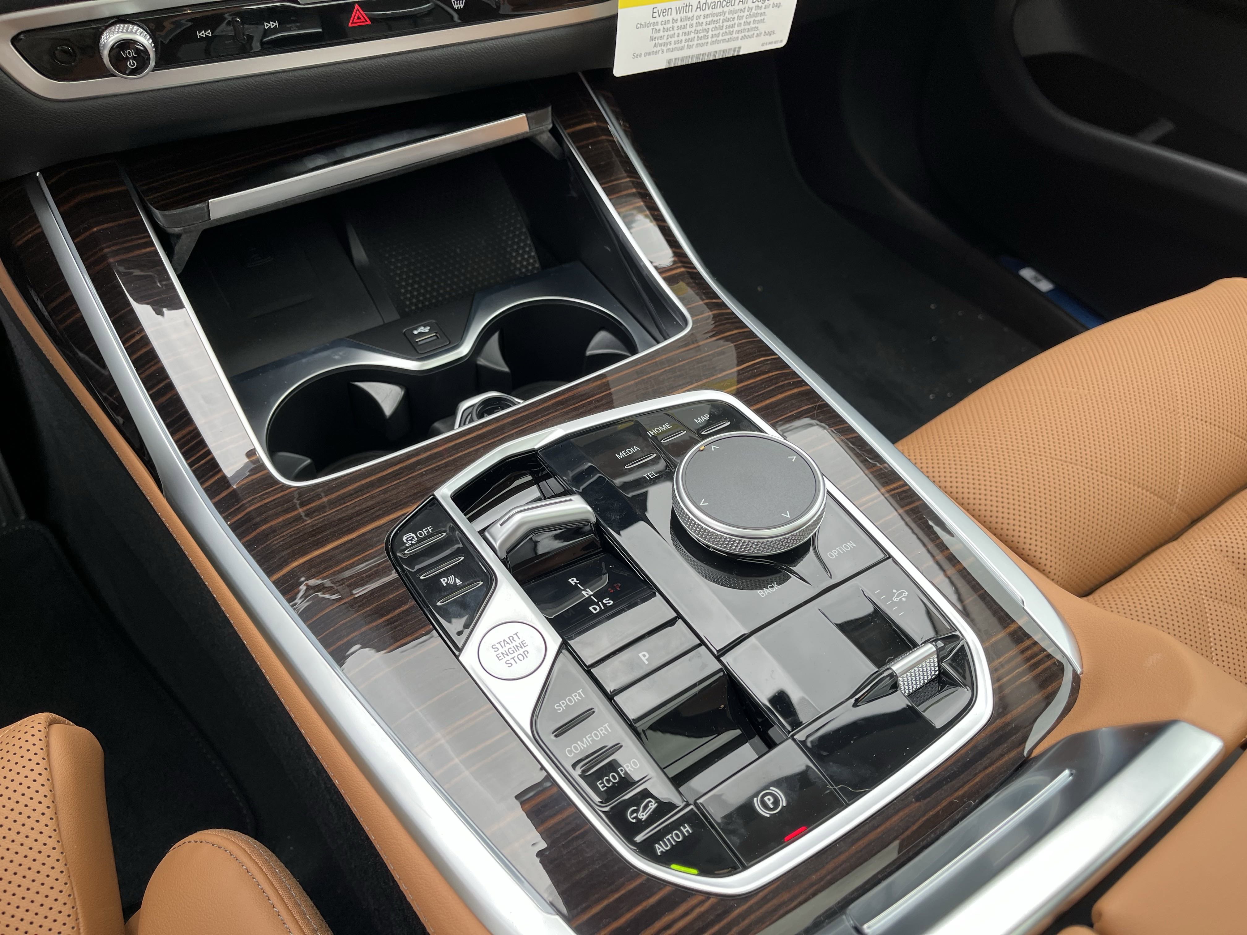 2026 Bmw X7 xDrive40i photo 3
