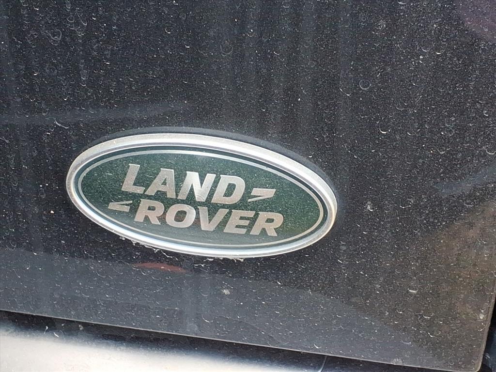 2023 Land Rover Defender 110 X photo 6