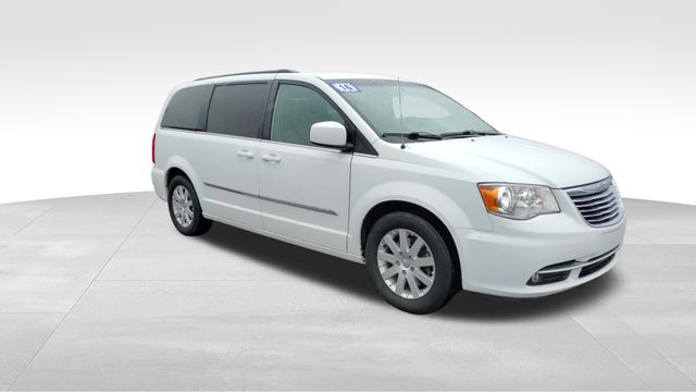 Used 2016 Chrysler Town & Country Touring with VIN 2C4RC1BG1GR301763 for sale in Fenton, MI