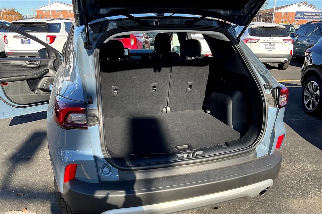 2025 FORD ESCAPE - Image 24